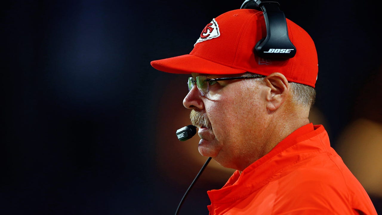 Chiefs' Reid, Bucs' Koetter set for contested reunion
